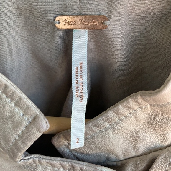 Free People Leather Vegan Pink Taupe Zip Up Moto Jacket sz 2 - Picture 5 of 7